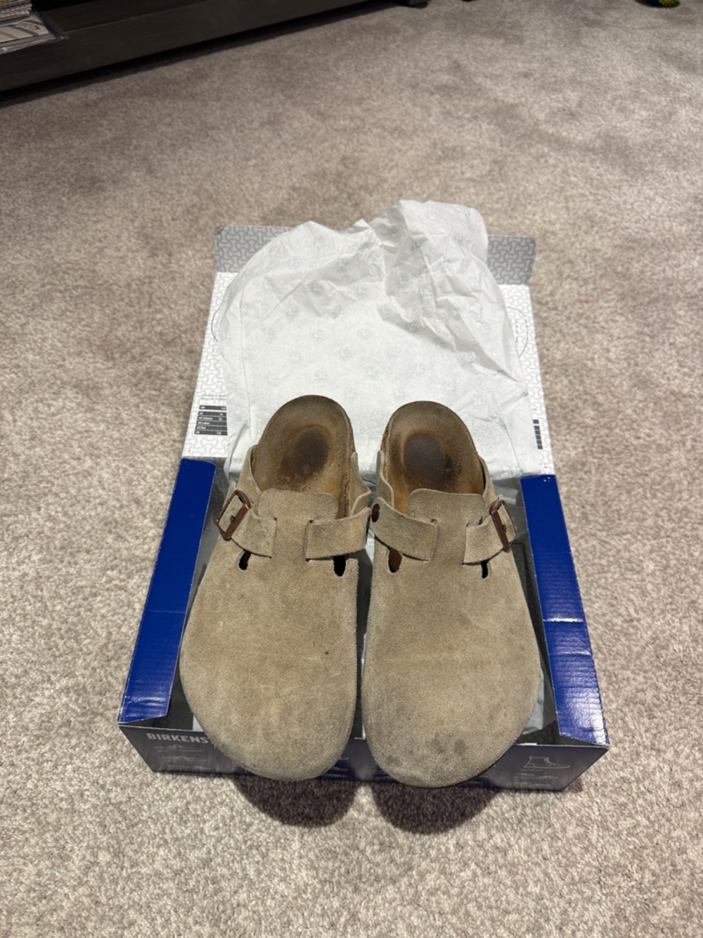 Men’s Suede Boston Clogs in Taupe
